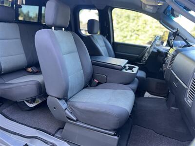 2004 Nissan Titan SE 4dr King Cab 4X4 - Photo 10 - Beaverton, OR 97005
