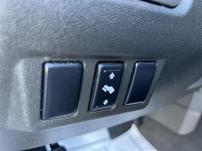 2004 Nissan Titan SE 4dr King Cab 4X4 - Photo 17 - Beaverton, OR 97005