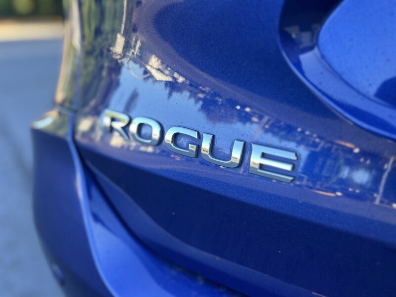 2020 Nissan Rogue SL - Photo 16