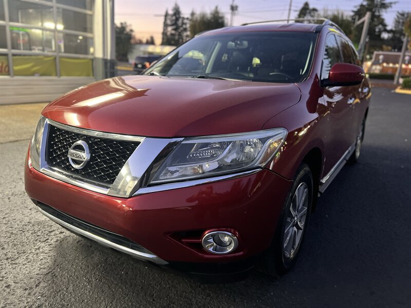 2014 Nissan Pathfinder SL 4X4   - Photo 1 - Beaverton, OR 97005