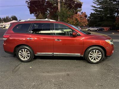 2014 Nissan Pathfinder SL 4X4 - Photo 6 - Beaverton, OR 97005