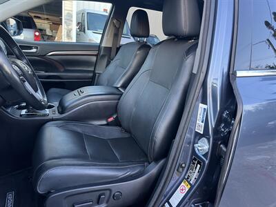 2015 Toyota Highlander Hybrid Limited Platinum AWD - Photo 9 - Beaverton, OR 97005