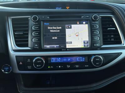 2015 Toyota Highlander Hybrid Limited Platinum AWD - Photo 18 - Beaverton, OR 97005