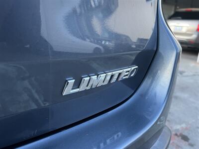 2015 Toyota Highlander Hybrid Limited Platinum AWD - Photo 17 - Beaverton, OR 97005