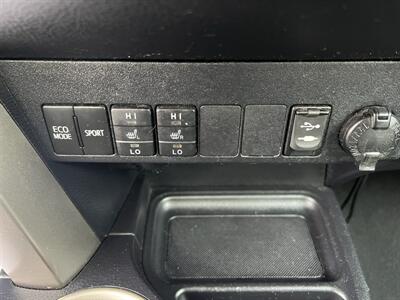 2014 Toyota RAV4 Limited AWD   - Photo 17 - Beaverton, OR 97005