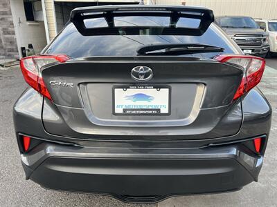 2018 Toyota C-HR XLE   - Photo 4 - Beaverton, OR 97005
