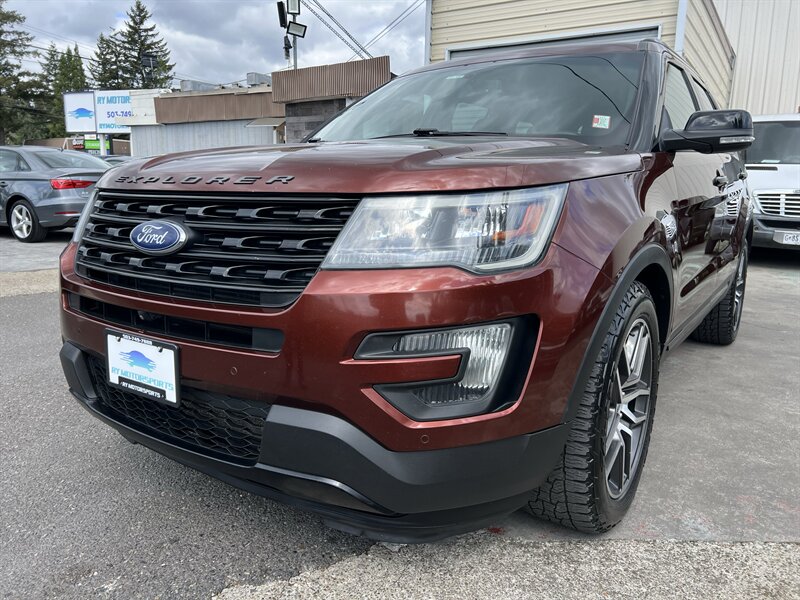2016 Ford Explorer Sport 4WD   - Photo 1 - Beaverton, OR 97005