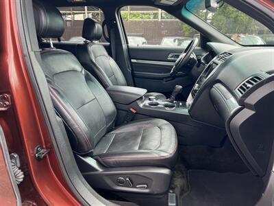 2016 Ford Explorer Sport 4WD   - Photo 14 - Beaverton, OR 97005