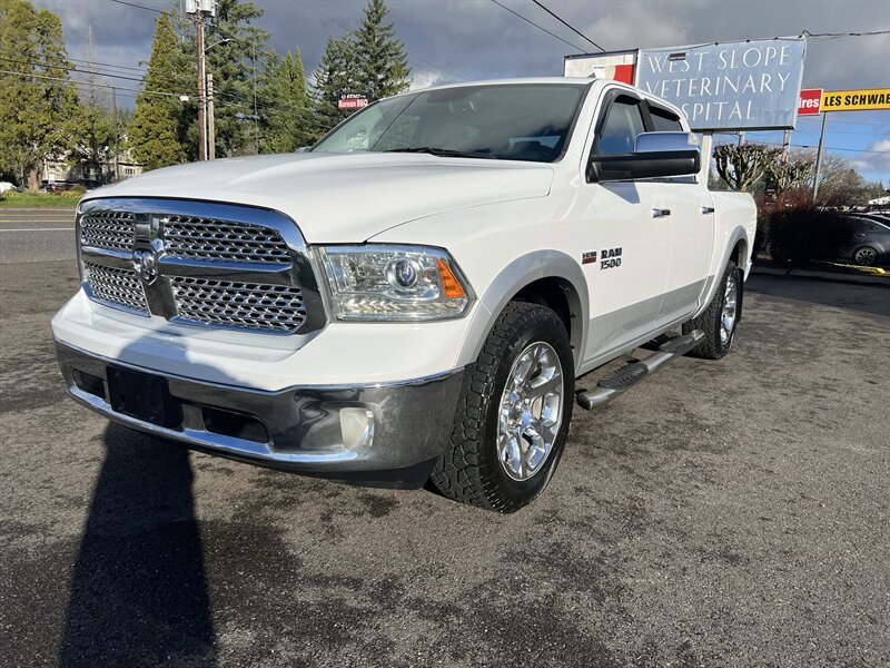2016 RAM 1500 Laramie HEMI 4x4   - Photo 1 - Beaverton, OR 97005