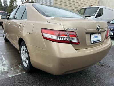 2010 Toyota Camry LE   - Photo 3 - Beaverton, OR 97005