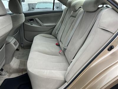 2010 Toyota Camry LE   - Photo 9 - Beaverton, OR 97005