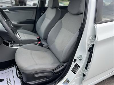 2013 Hyundai Accent GS - Photo 9 - Beaverton, OR 97005