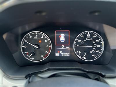2025 Subaru Outback Premium - Photo 15 - Beaverton, OR 97005
