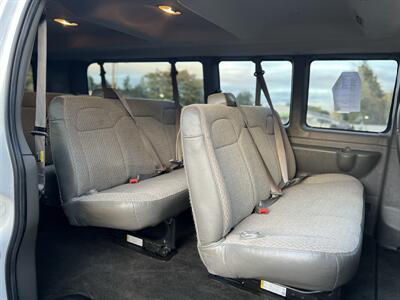 2017 Chevrolet Express LT 3500 12 PASSENGER - Photo 10 - Beaverton, OR 97005