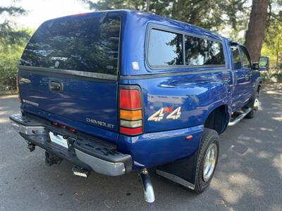 2004 Chevrolet Silverado 3500 LT 4dr Extended Cab 4X4 - Photo 5 - Beaverton, OR 97005