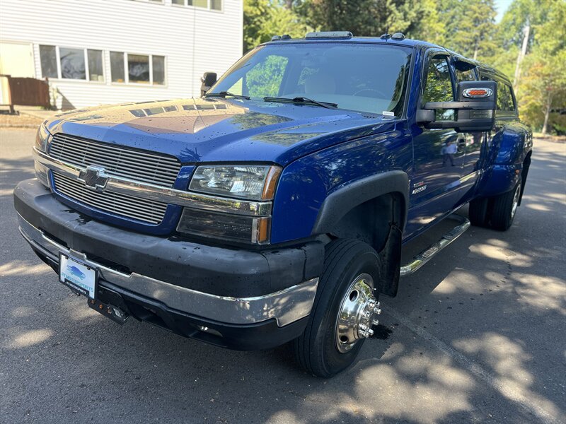 2004 Chevrolet Silverado 3500 LT 4dr Extended Cab 4X4  