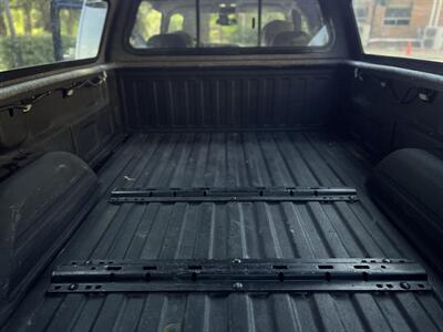 2004 Chevrolet Silverado 3500 LT 4dr Extended Cab 4X4 - Photo 11 - Beaverton, OR 97005