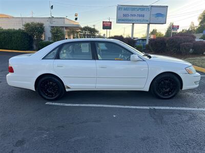 2004 Toyota Avalon XLS - Photo 6 - Beaverton, OR 97005