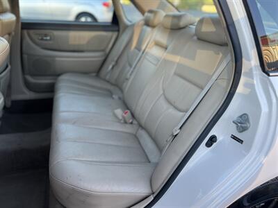 2004 Toyota Avalon XLS - Photo 10 - Beaverton, OR 97005