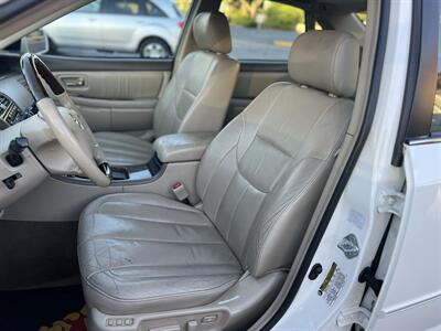2004 Toyota Avalon XLS - Photo 9 - Beaverton, OR 97005