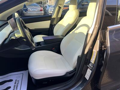 2018 Tesla Model 3 Long Range AWD   - Photo 9 - Beaverton, OR 97005