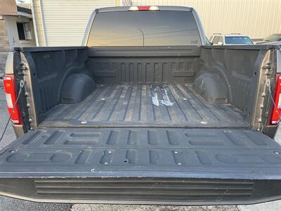 2018 Ford F-150 XLT 4X4 BENCH   - Photo 11 - Beaverton, OR 97005