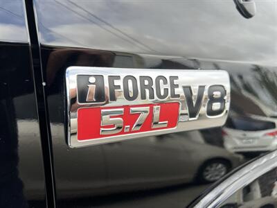 2013 Toyota Tundra Platinum 4X4 5.7 V8 - Photo 24 - Beaverton, OR 97005