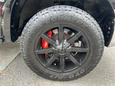 2013 Toyota Tundra Platinum 4X4 5.7 V8 - Photo 22 - Beaverton, OR 97005