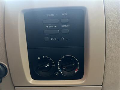 2005 Ford Expedition XLT 4X4 - Photo 23 - Beaverton, OR 97005