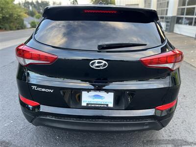2017 Hyundai Tucson SE - Photo 4 - Beaverton, OR 97005
