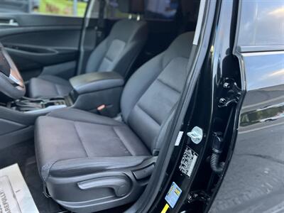 2017 Hyundai Tucson SE - Photo 9 - Beaverton, OR 97005