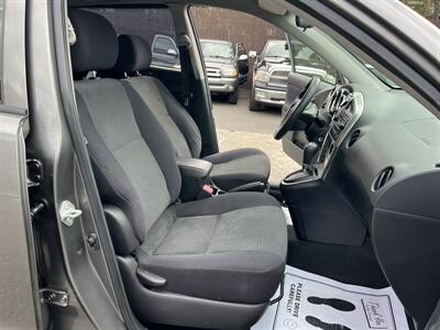 2006 Toyota Matrix   - Photo 12 - Beaverton, OR 97005