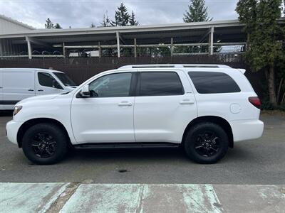 2019 Toyota Sequoia SR5 4X4   - Photo 2 - Beaverton, OR 97005