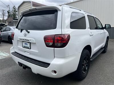 2019 Toyota Sequoia SR5 4X4   - Photo 5 - Beaverton, OR 97005