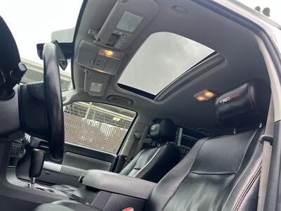 2019 Toyota Sequoia SR5 4X4   - Photo 14 - Beaverton, OR 97005