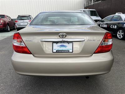 2004 Toyota Camry LE   - Photo 4 - Beaverton, OR 97005