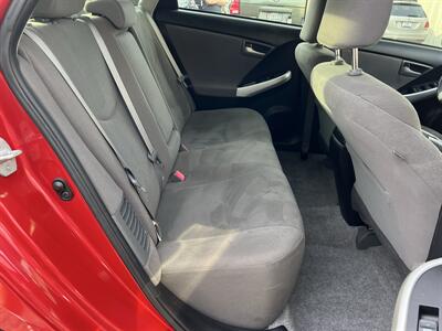 2014 Toyota Prius Four   - Photo 13 - Beaverton, OR 97005