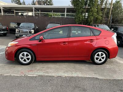 2014 Toyota Prius Four   - Photo 2 - Beaverton, OR 97005