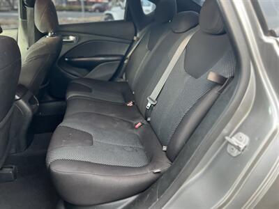 2015 Dodge Dart SE - Photo 10 - Beaverton, OR 97005