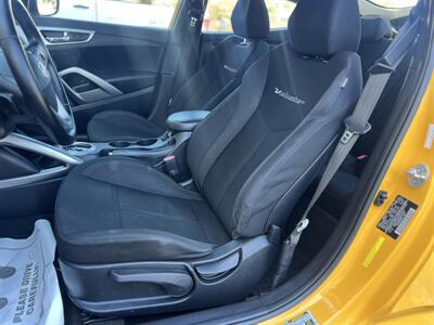 2017 Hyundai Veloster - Photo 9 - Beaverton, OR 97005