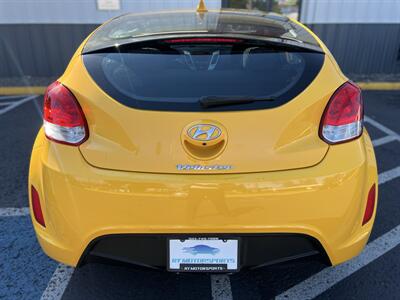 2017 Hyundai Veloster - Photo 4 - Beaverton, OR 97005