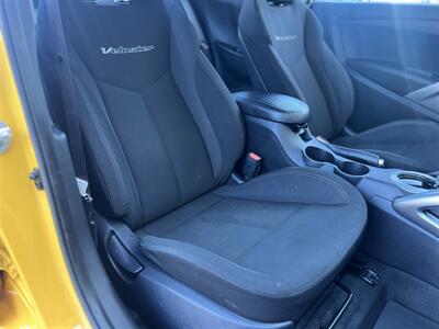 2017 Hyundai Veloster - Photo 12 - Beaverton, OR 97005