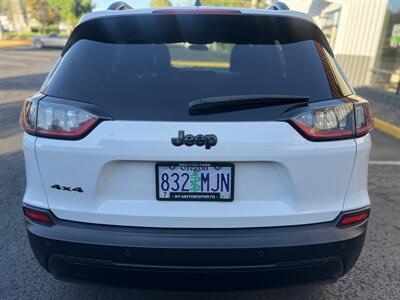 2020 Jeep Cherokee Latitude Plus 4X4 - Photo 4 - Beaverton, OR 97005