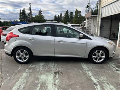 2013 Ford Focus SE - Photo 6 - Beaverton, OR 97005