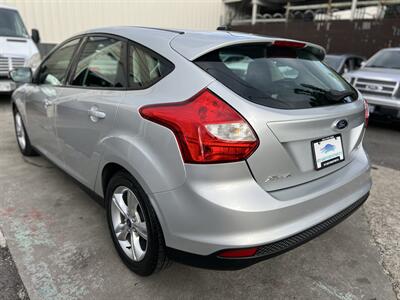 2013 Ford Focus SE - Photo 3 - Beaverton, OR 97005