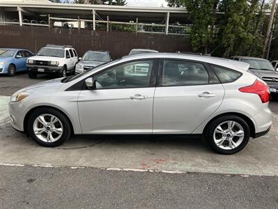 2013 Ford Focus SE - Photo 2 - Beaverton, OR 97005