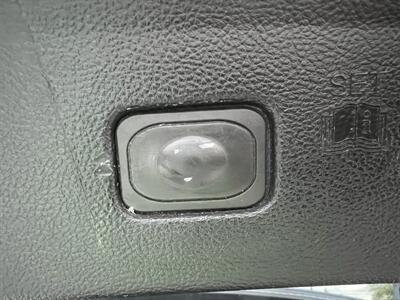 2017 Ford Edge Titanium AWD   - Photo 12 - Beaverton, OR 97005