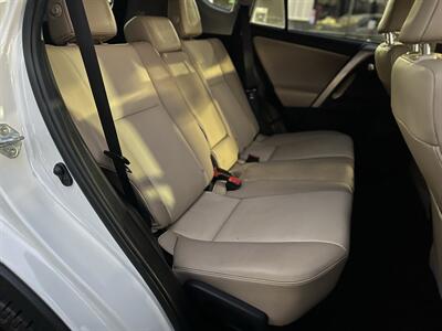 2015 Toyota RAV4 Limited AWD - Photo 13 - Beaverton, OR 97005