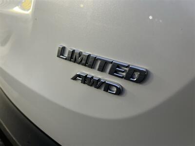 2015 Toyota RAV4 Limited AWD - Photo 15 - Beaverton, OR 97005