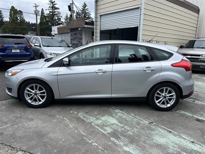 2016 Ford Focus SE - Photo 2 - Beaverton, OR 97005